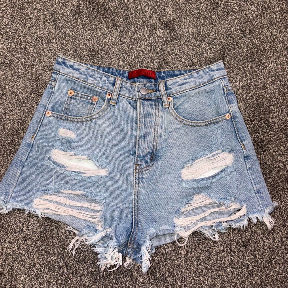 Signature 8 High-waisted distressed denim shorts in blue